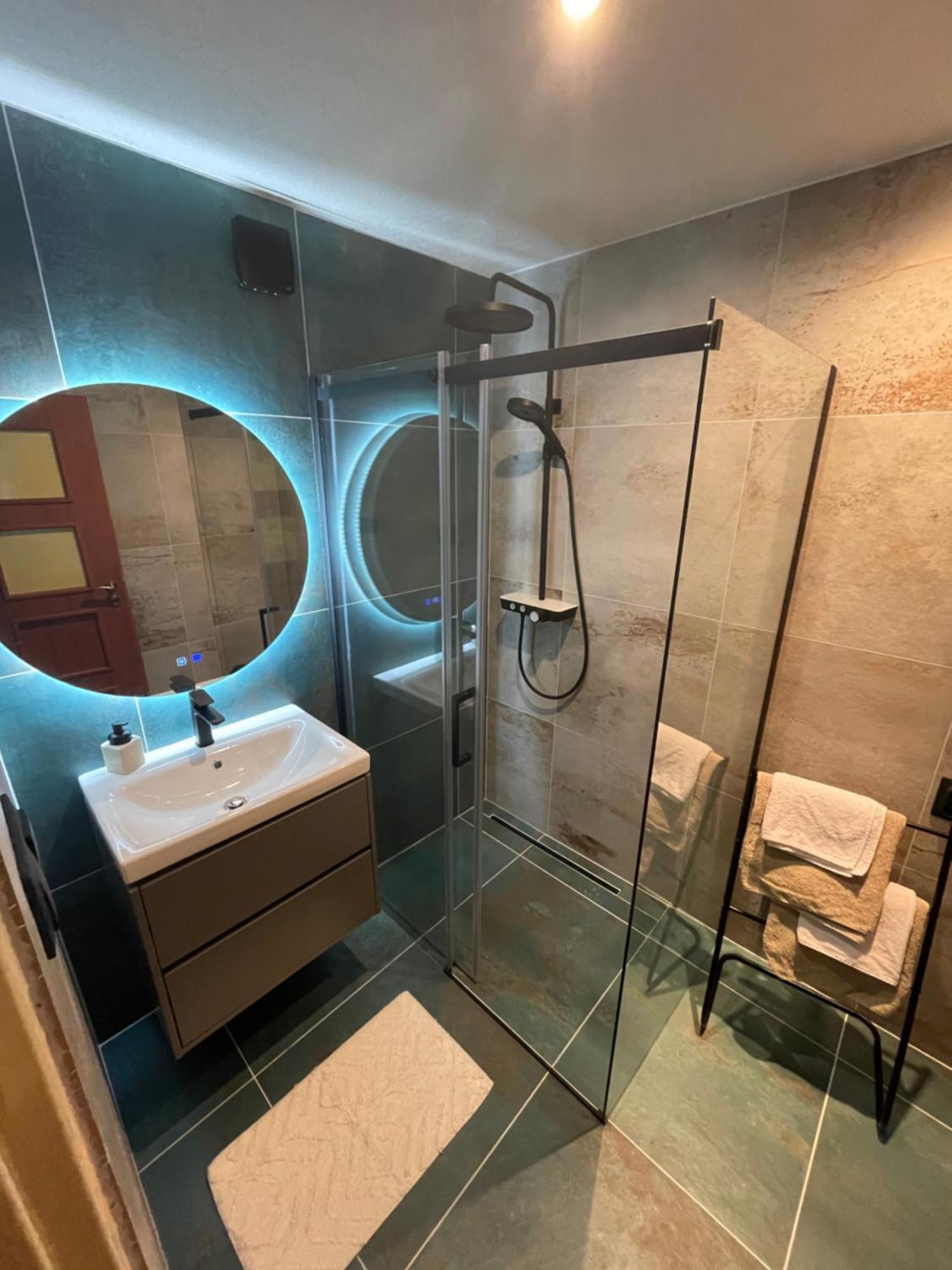 ולקה לומניקה Apartman Zuzka מראה חיצוני תמונה
